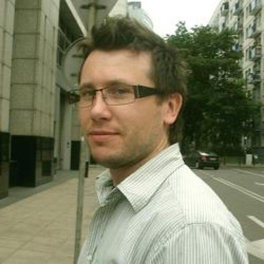 Konsultant biura FOSTER - Sebastian Jadczak